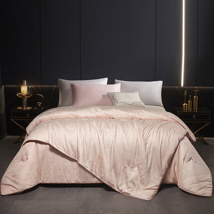 91家纺网 家纺一手货源 找家纺 （总）欧夏家纺 2025新款全棉被子大提花冬被春秋被羊绒蛋白大豆被二合一子母被