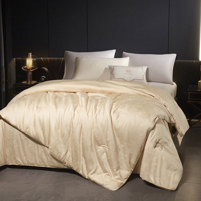 91家纺网 家纺一手货源 找家纺 （总）欧夏家纺 2025新款全棉被子大提花冬被春秋被羊绒蛋白大豆被二合一子母被