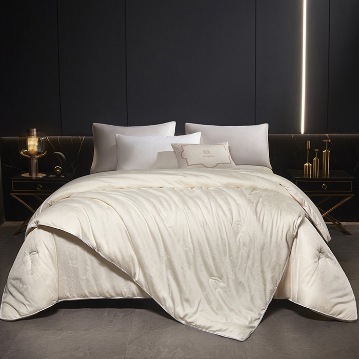 91家纺网 家纺一手货源 找家纺 （总）欧夏家纺 2025新款全棉被子大提花冬被春秋被羊绒蛋白大豆被二合一子母被