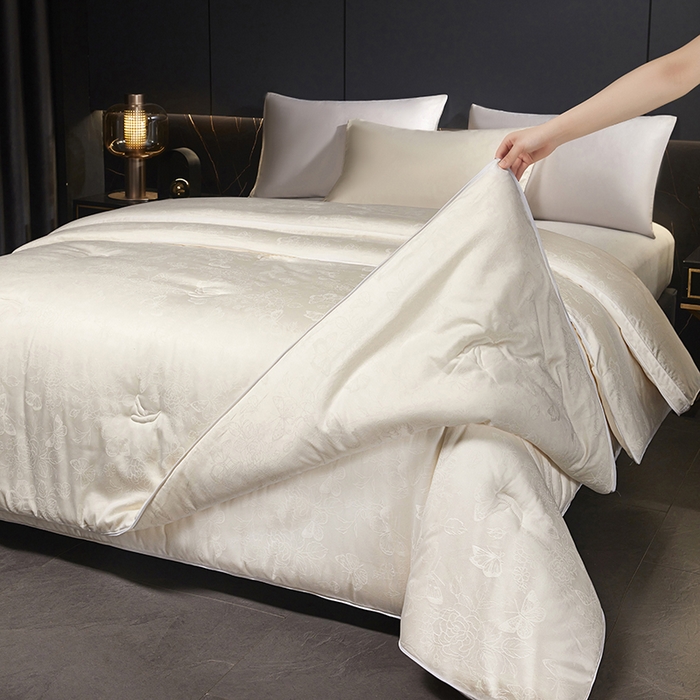 91家纺网 家纺一手货源 找家纺 欧夏家纺 2025新款全棉被子大提花冬被春秋被羊绒蛋白大豆被二合一子母被 奶白色