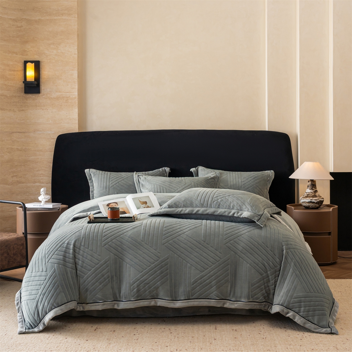 91家纺网 家纺一手货源 找家纺 （总）满座家居 2025新款高克重牛奶绒雕花四件套-罗马假日