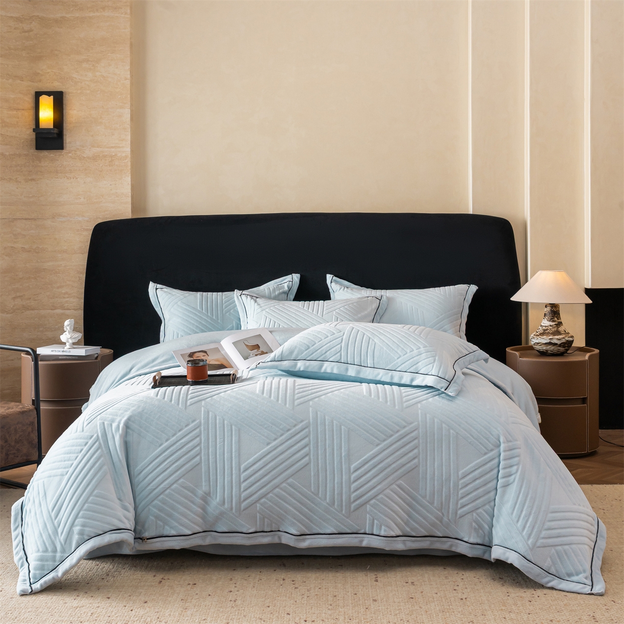 满座家居 2025新款高克重牛奶绒雕花四件套-罗马假日 罗马假日-湖蓝