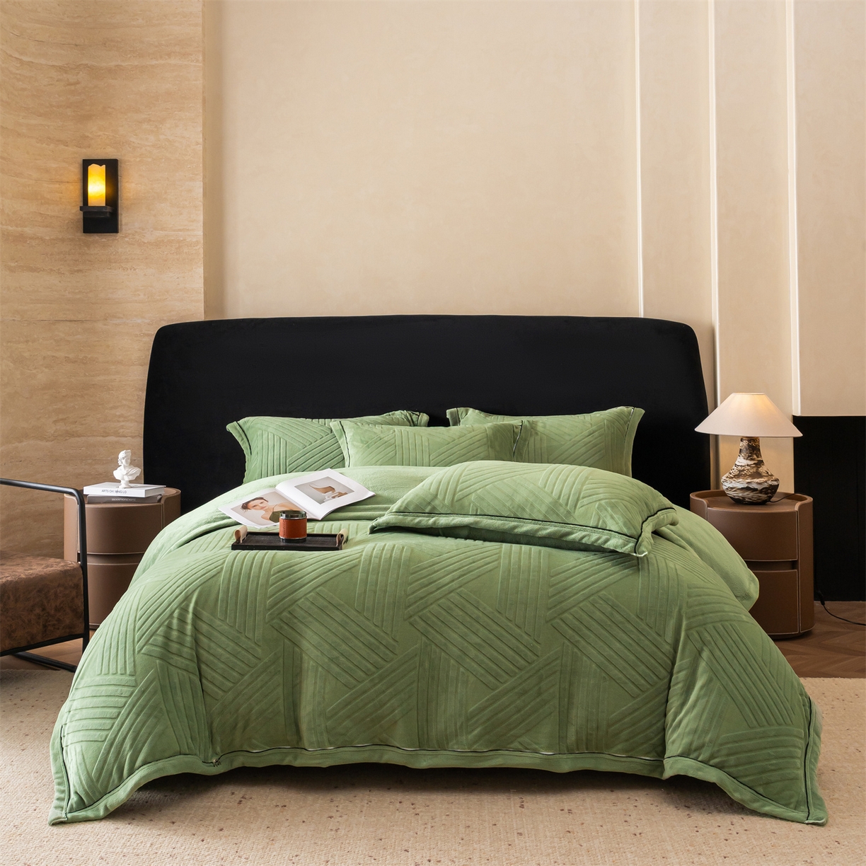 满座家居 2025新款高克重牛奶绒雕花四件套-罗马假日 罗马假日-松绿