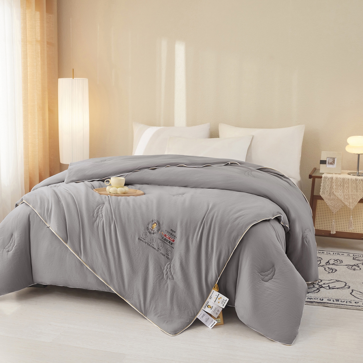 91家纺网 家纺一手货源 找家纺 恒科家纺 2026新款李官奇官方正品认证李官奇大豆纤维被 子母被拉链二合一被子被芯 浅灰