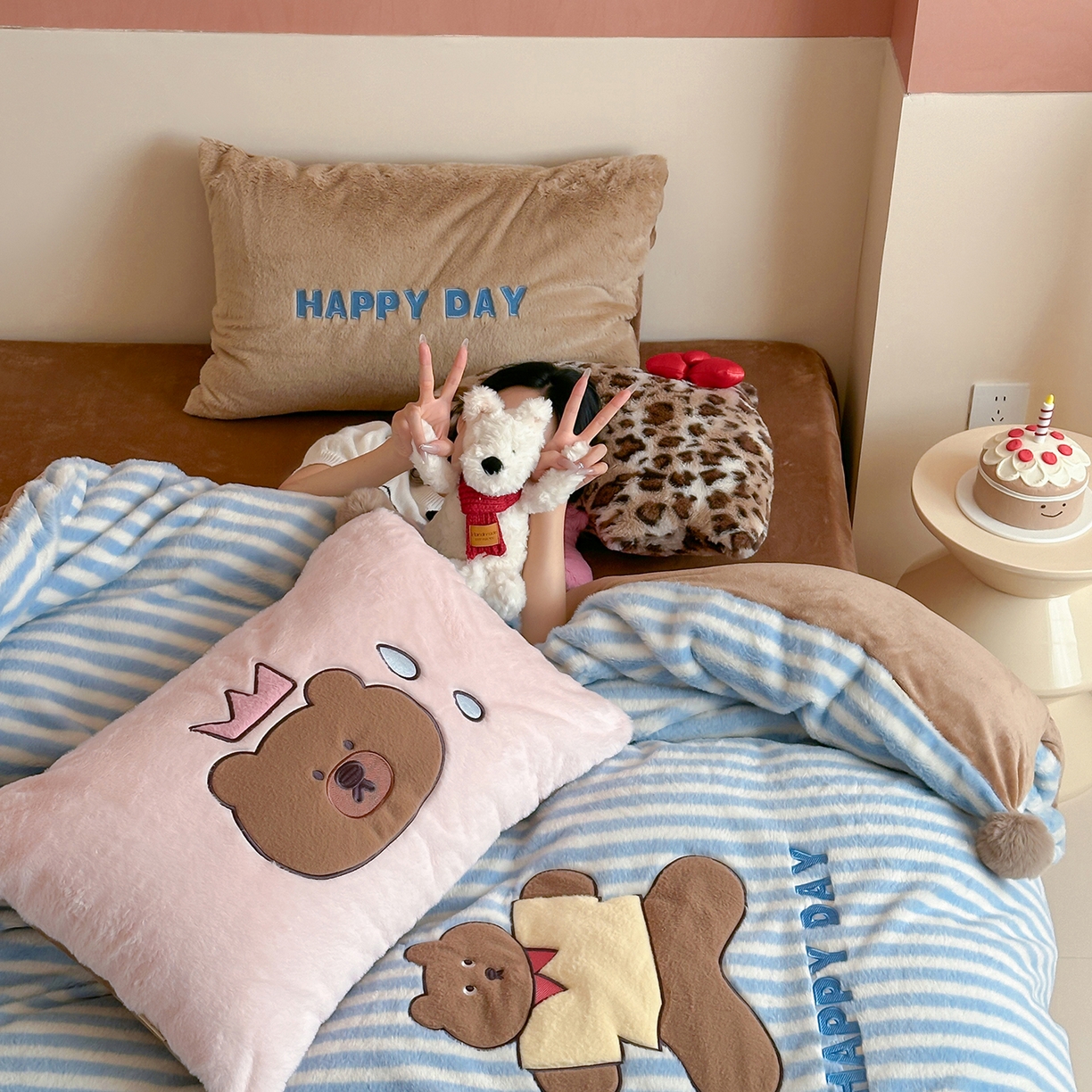 91家纺网 家纺一手货源 找家纺 （总）桔子家纺 2025新款秋冬学院派兔兔绒牛奶绒系列四件套