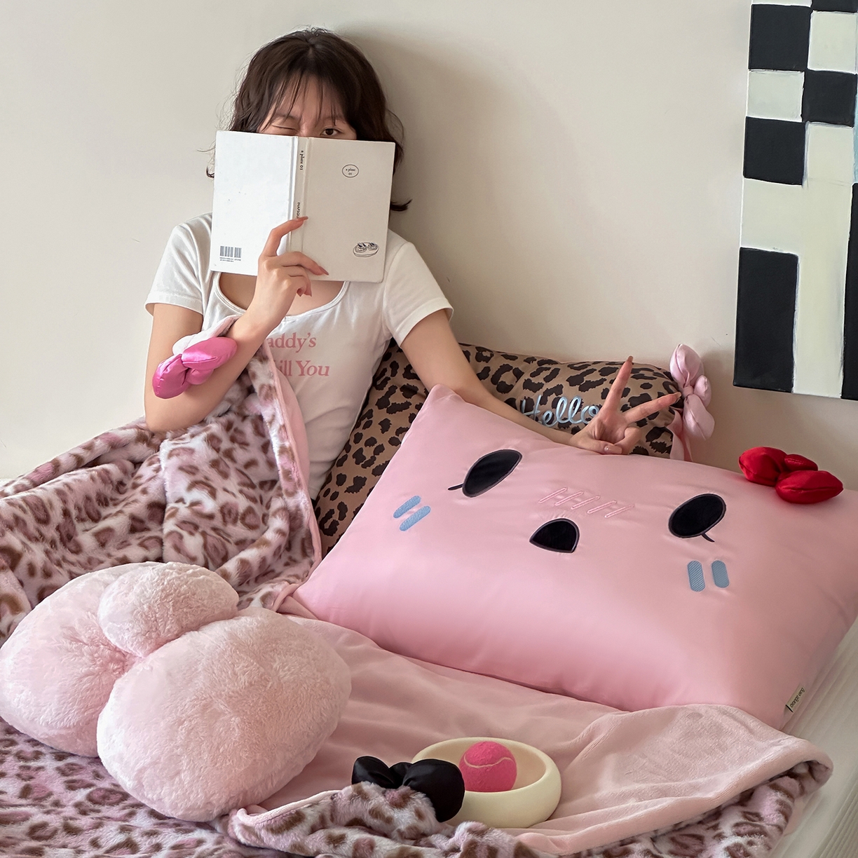 91家纺网 家纺一手货源 找家纺 （总）桔子家纺 2025新款兔兔绒牛奶绒豹纹系列卡通绣花毯子