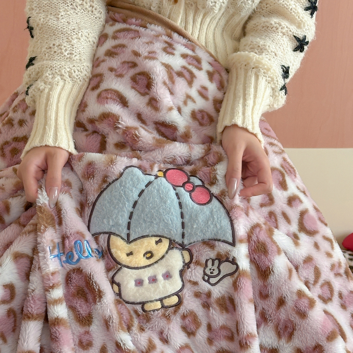 91家纺网 家纺一手货源 找家纺 （总）桔子家纺 2025新款兔兔绒牛奶绒豹纹系列卡通绣花四件套