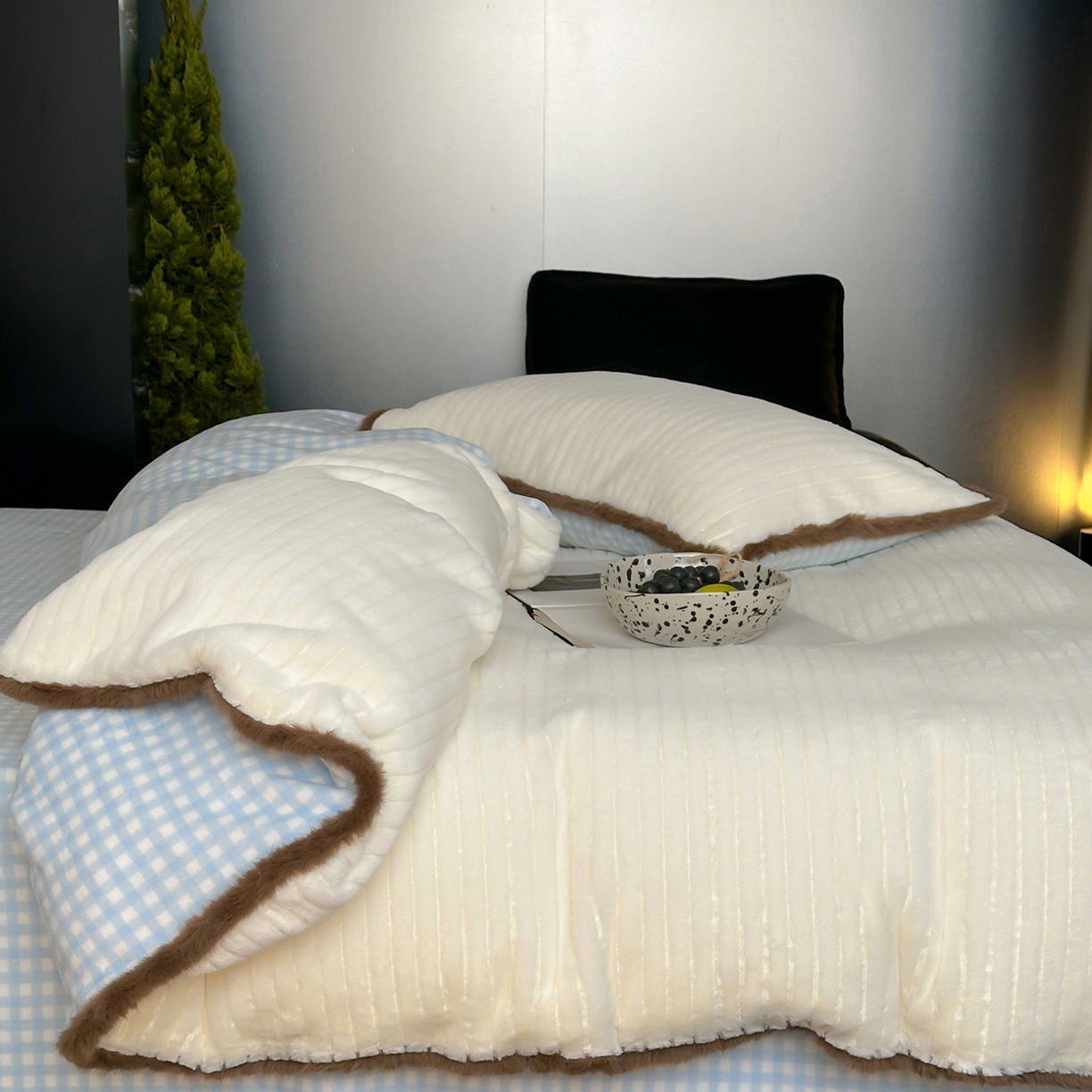 91家纺网 家纺一手货源 找家纺 （总）桔子家纺 2025新款兔兔绒牛奶绒雕花系列四件套