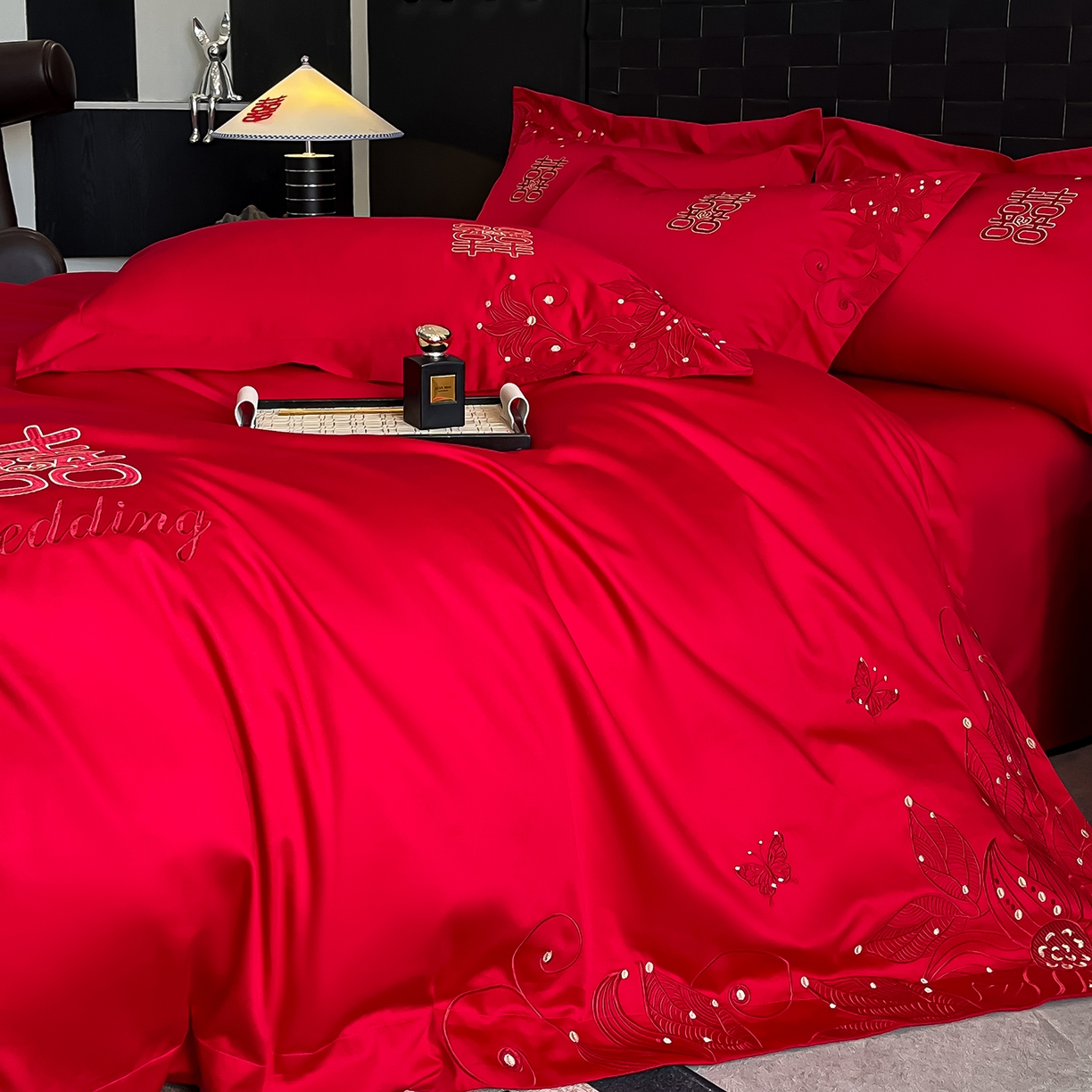 91家纺网 家纺一手货源 找家纺 （总）置顶家纺 2025新款亲肤刺绣婚庆四件套