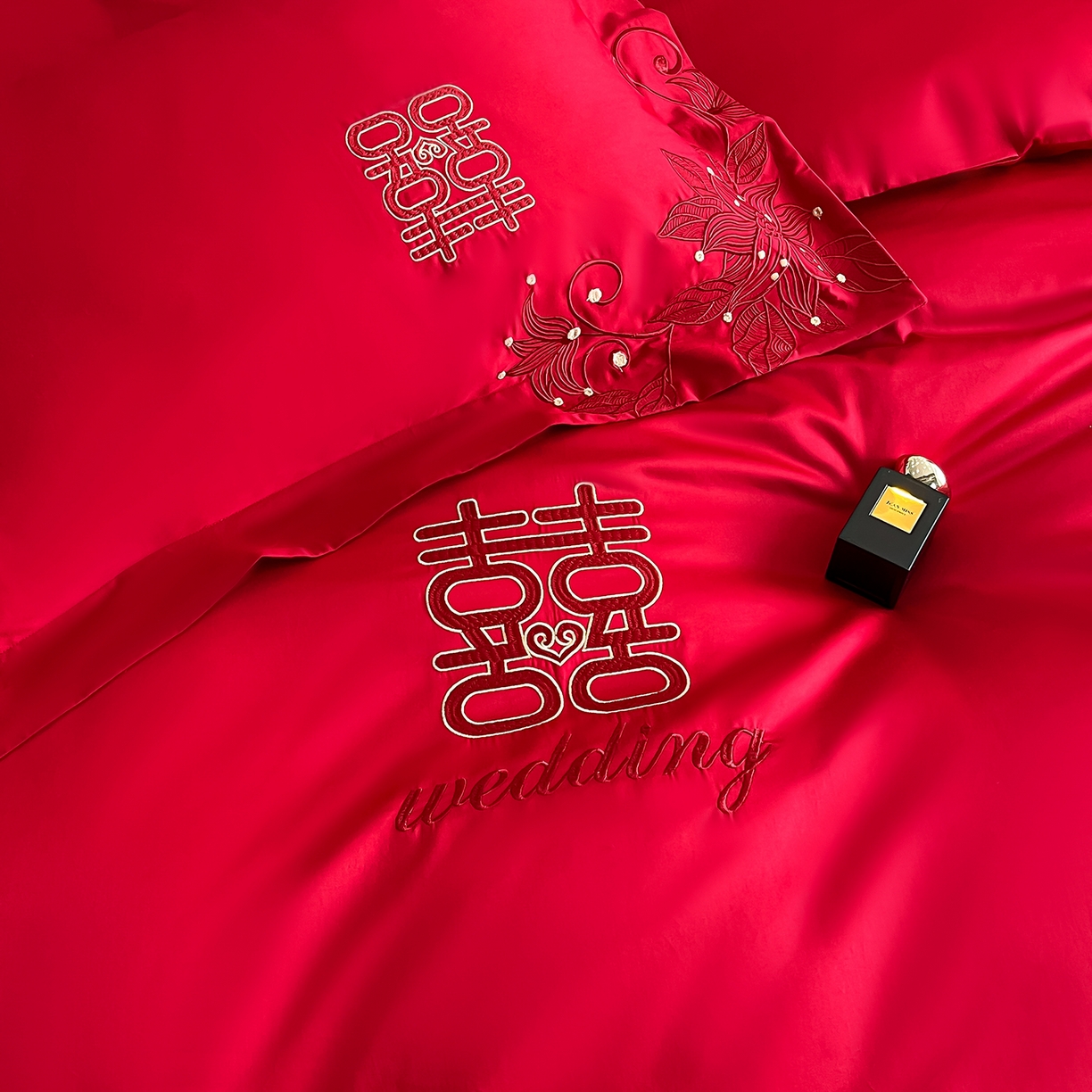 91家纺网 家纺一手货源 找家纺 （总）置顶家纺 2025新款亲肤刺绣婚庆四件套