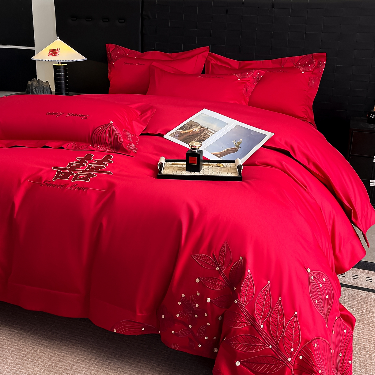 91家纺网 家纺一手货源 找家纺 置顶家纺 2025新款亲肤刺绣婚庆四件套 锦上花-大红