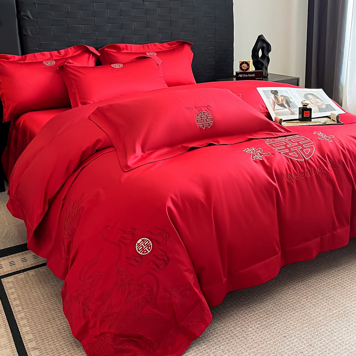 91家纺网 家纺一手货源 找家纺 置顶家纺 2025新款亲肤刺绣婚庆四件套 龙翔凤起-大红