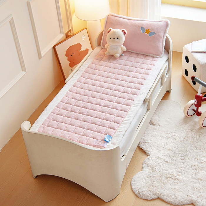 91家纺网 家纺一手货源 找家纺 （总）胜权家纺 2025新款A类艾尼绒手包边夹棉软床垫