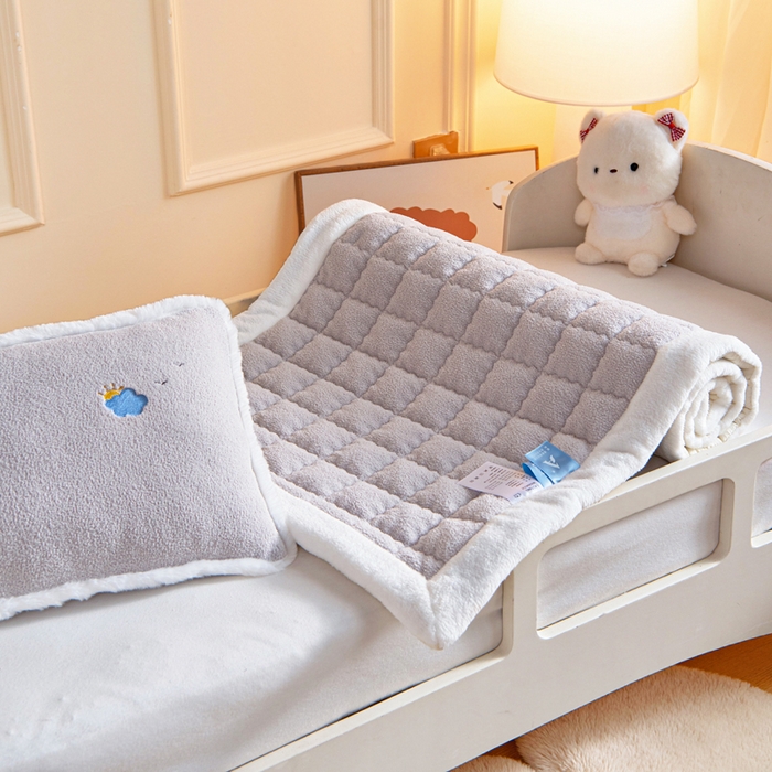 91家纺网 家纺一手货源 找家纺 胜权家纺 2025新款A类艾尼绒手包边夹棉软床垫 艾尼绒灰