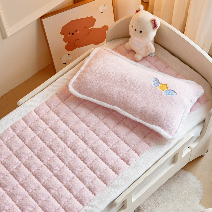 91家纺网 家纺一手货源 找家纺 胜权家纺 2025新款A类艾尼绒手包边夹棉软床垫 艾尼绒粉