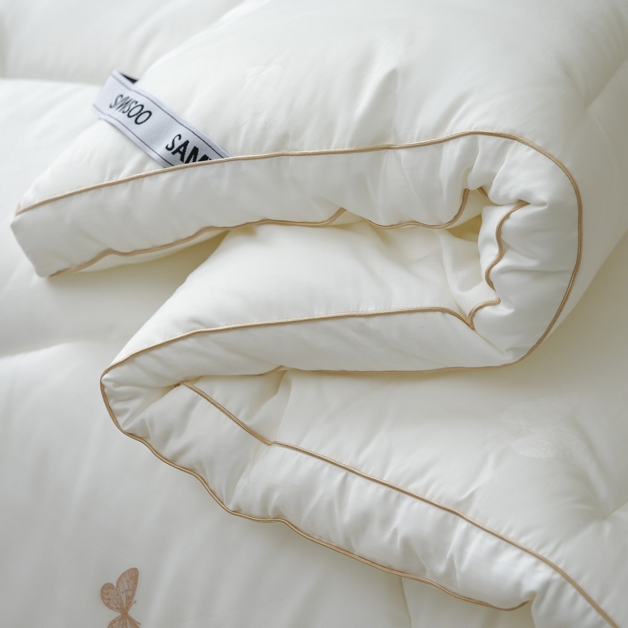 91家纺网 家纺一手货源 找家纺 （总）三味舒屋 2025新款全棉60支剪花立体床褥垫 （全平台控价券后不低于289/309元）