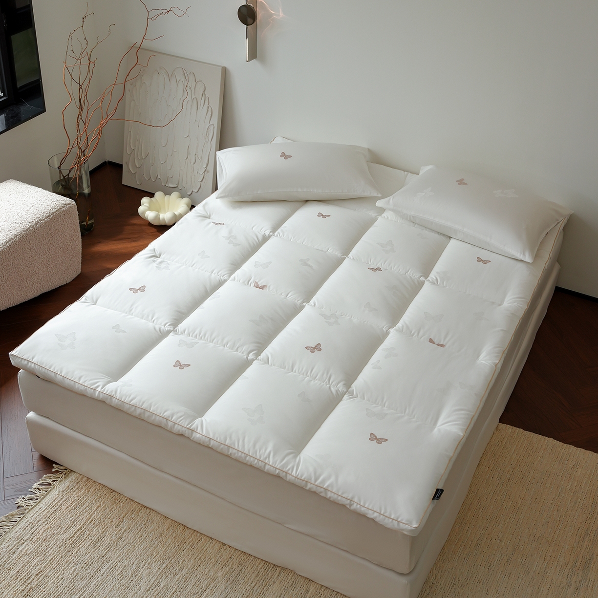 91家纺网 家纺一手货源 找家纺 （总）三味舒屋 2025新款全棉60支剪花立体床褥垫 （全平台控价券后不低于289/309元）