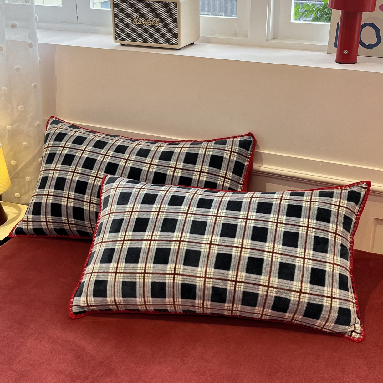 91家纺网 家纺一手货源 找家纺 如一 2025新款A类高克重牛奶绒印花三角针工艺四件套 英伦蓝