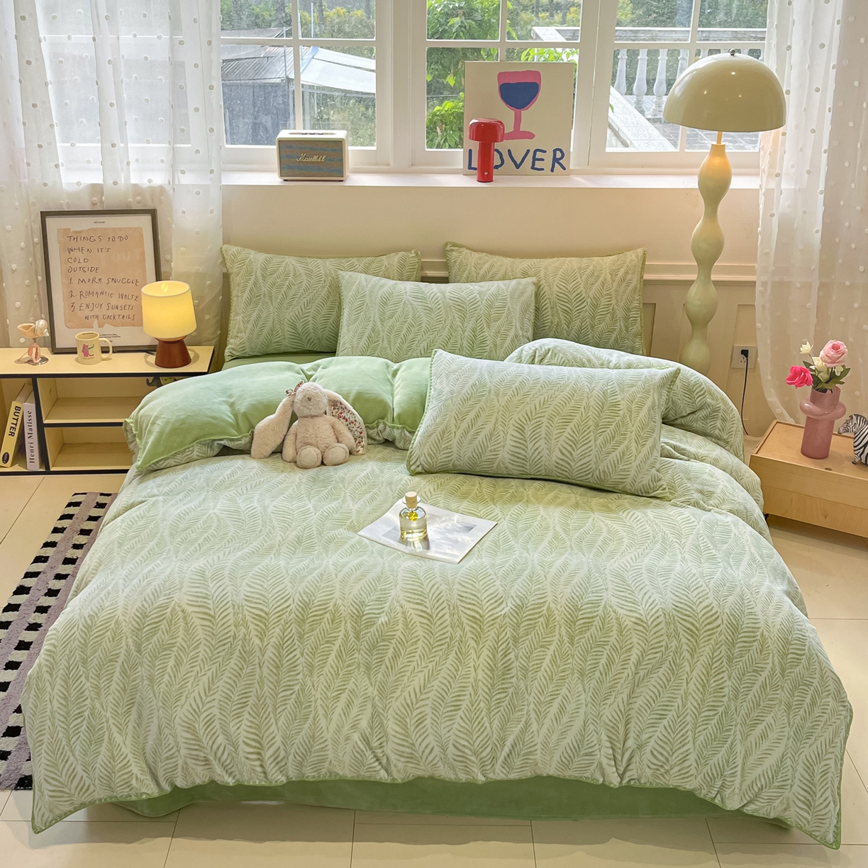 91家纺网 家纺一手货源 找家纺 如一 2025新款A类高克重牛奶绒印花三角针工艺四件套 流年绿