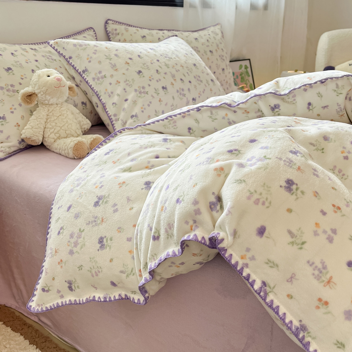 91家纺网 家纺一手货源 找家纺 如一 2025新款A类高克重牛奶绒印花三角针工艺四件套 芽青