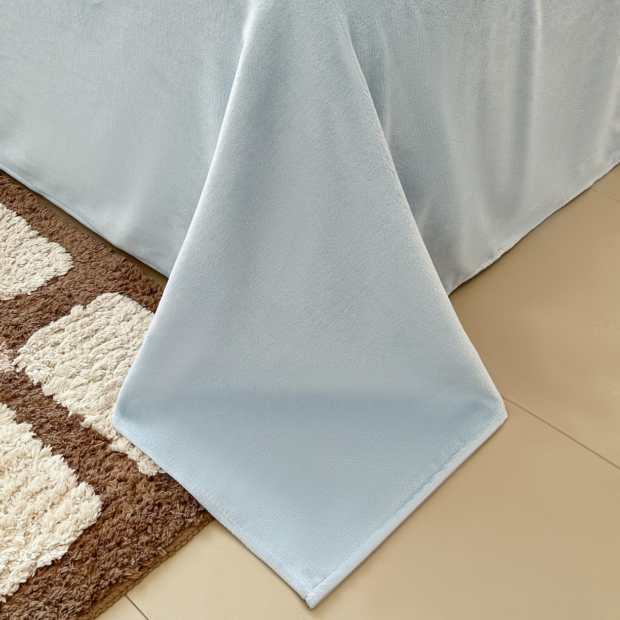 91家纺网 家纺一手货源 找家纺 如一 2025新款A类高克重牛奶绒印花三角针工艺四件套 安梦