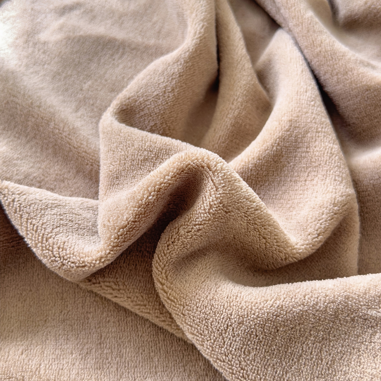 91家纺网 家纺一手货源 找家纺 灿哈家纺 2025新款牛奶绒印花床笠单品床笠床笠单件床笠三件套 咖色