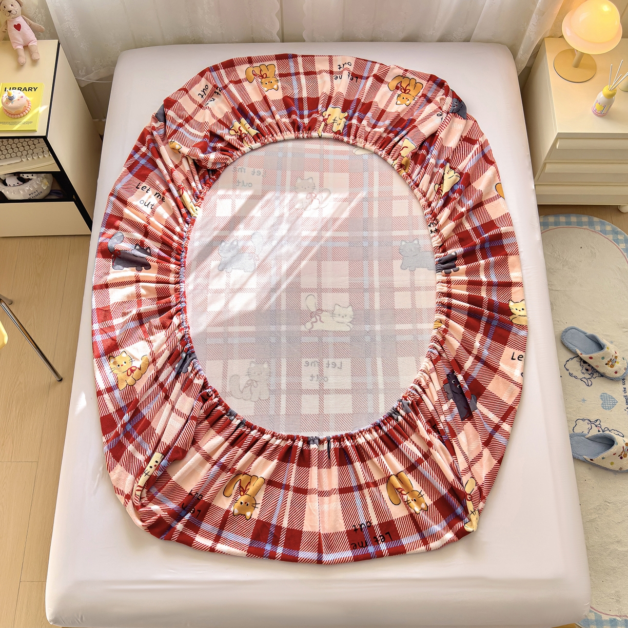 91家纺网 家纺一手货源 找家纺 灿哈家纺 2025新款牛奶绒印花床笠单品床笠床笠单件床笠三件套 可爱猫咪