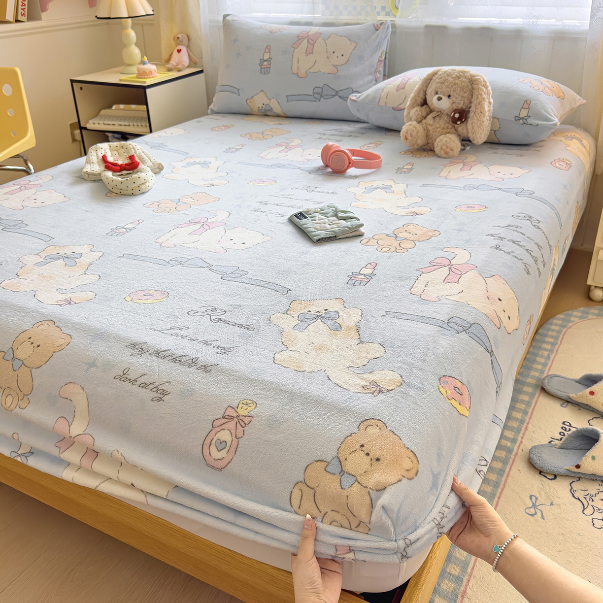 91家纺网 家纺一手货源 找家纺 灿哈家纺 2025新款牛奶绒印花床笠单品床笠床笠单件床笠三件套 后花园