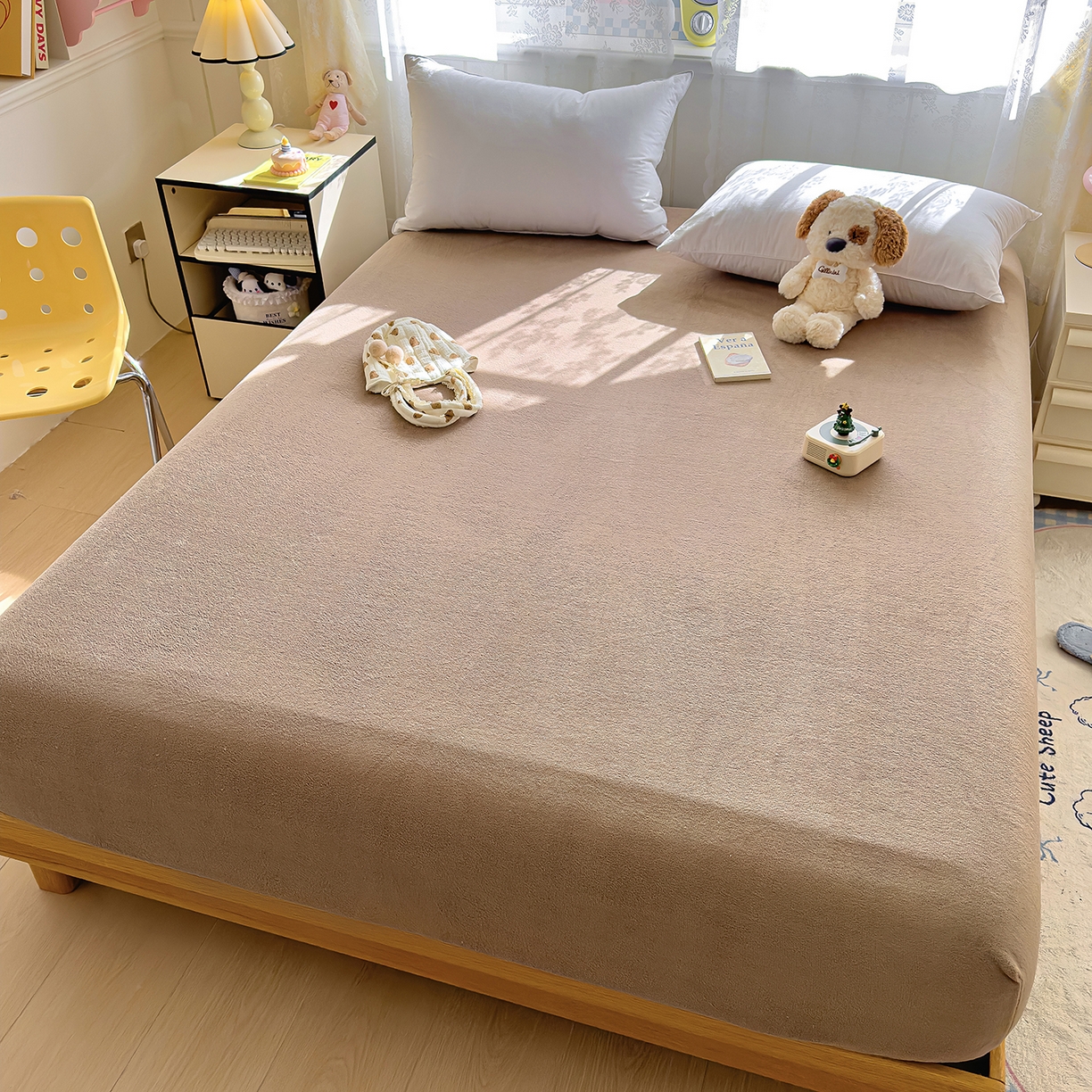 91家纺网 家纺一手货源 找家纺 灿哈家纺 2025新款牛奶绒印花床笠单品床笠床笠单件床笠三件套 咖色