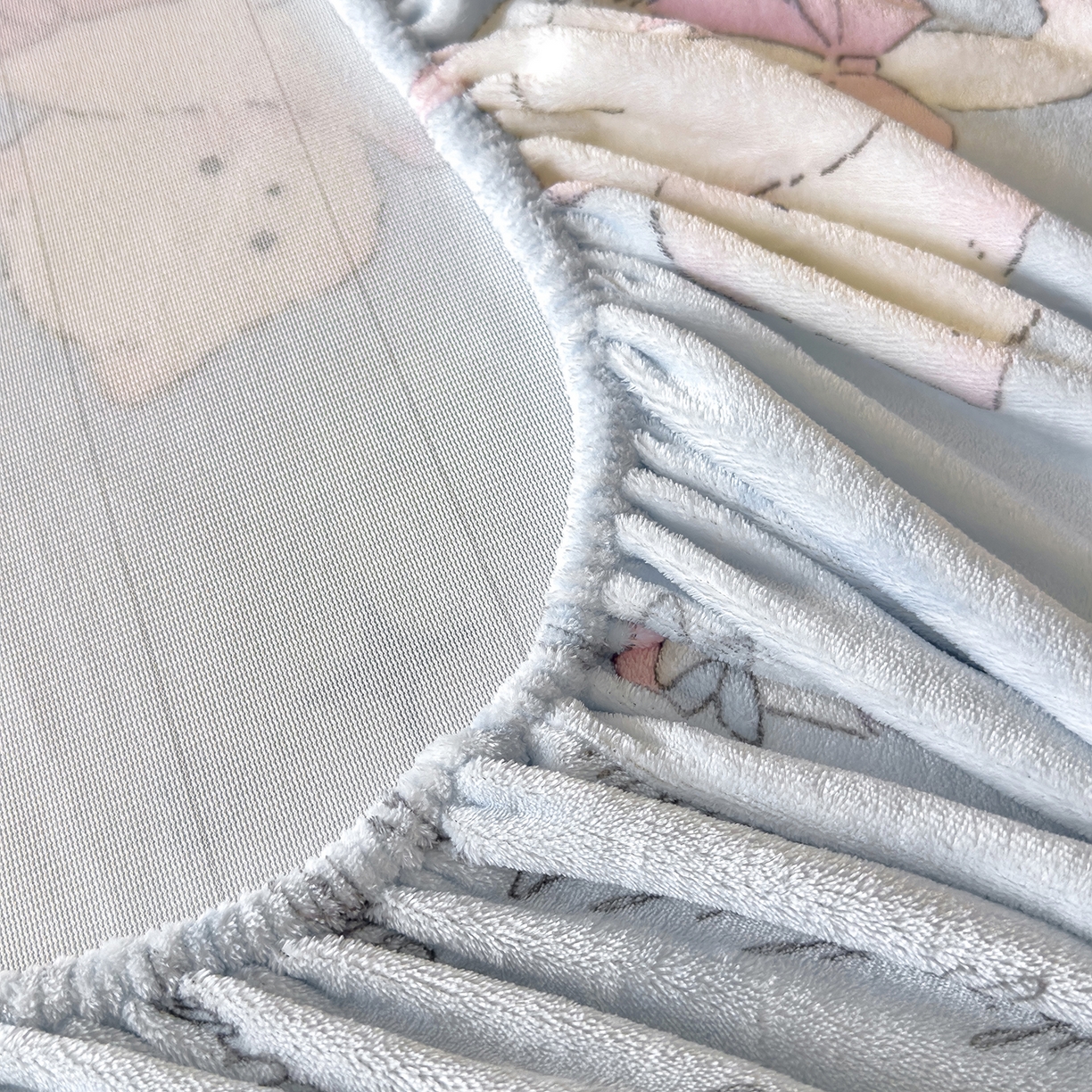 91家纺网 家纺一手货源 找家纺 灿哈家纺 2025新款牛奶绒印花床笠单品床笠床笠单件床笠三件套 后花园