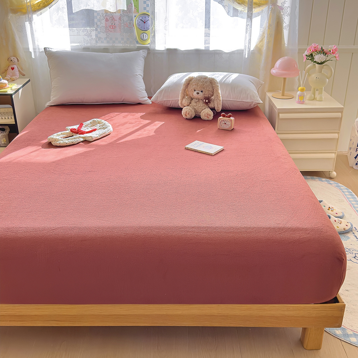 91家纺网 家纺一手货源 找家纺 灿哈家纺 2025新款牛奶绒印花床笠单品床笠床笠单件床笠三件套 酒红