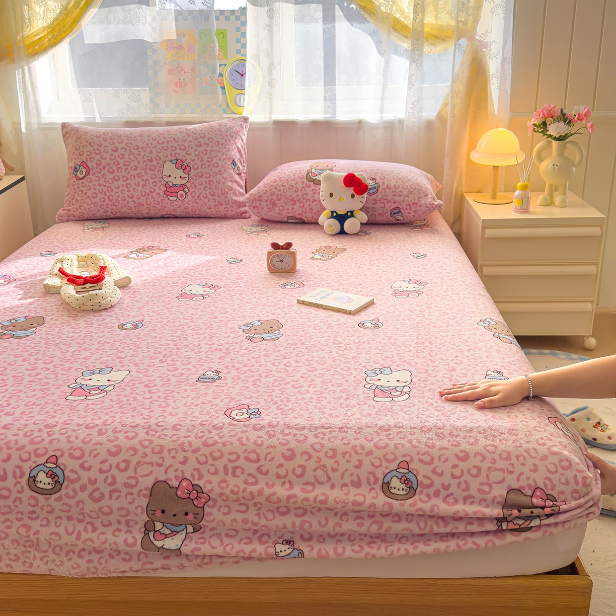 91家纺网 家纺一手货源 找家纺 灿哈家纺 2025新款牛奶绒印花床笠单品床笠床笠单件床笠三件套 小宝贝