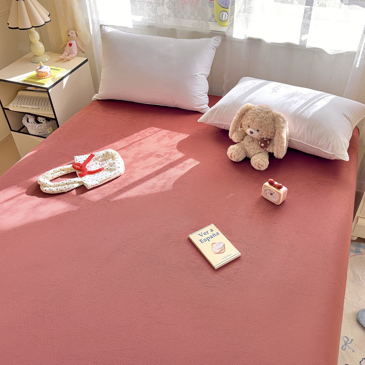 91家纺网 家纺一手货源 找家纺 灿哈家纺 2025新款牛奶绒印花床笠单品床笠床笠单件床笠三件套 酒红