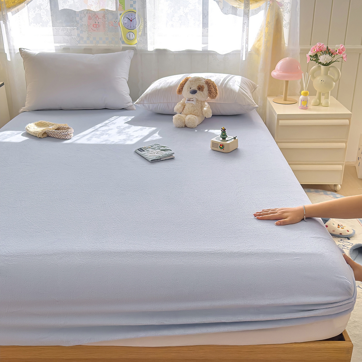 91家纺网 家纺一手货源 找家纺 灿哈家纺 2025新款牛奶绒印花床笠单品床笠床笠单件床笠三件套 海水蓝