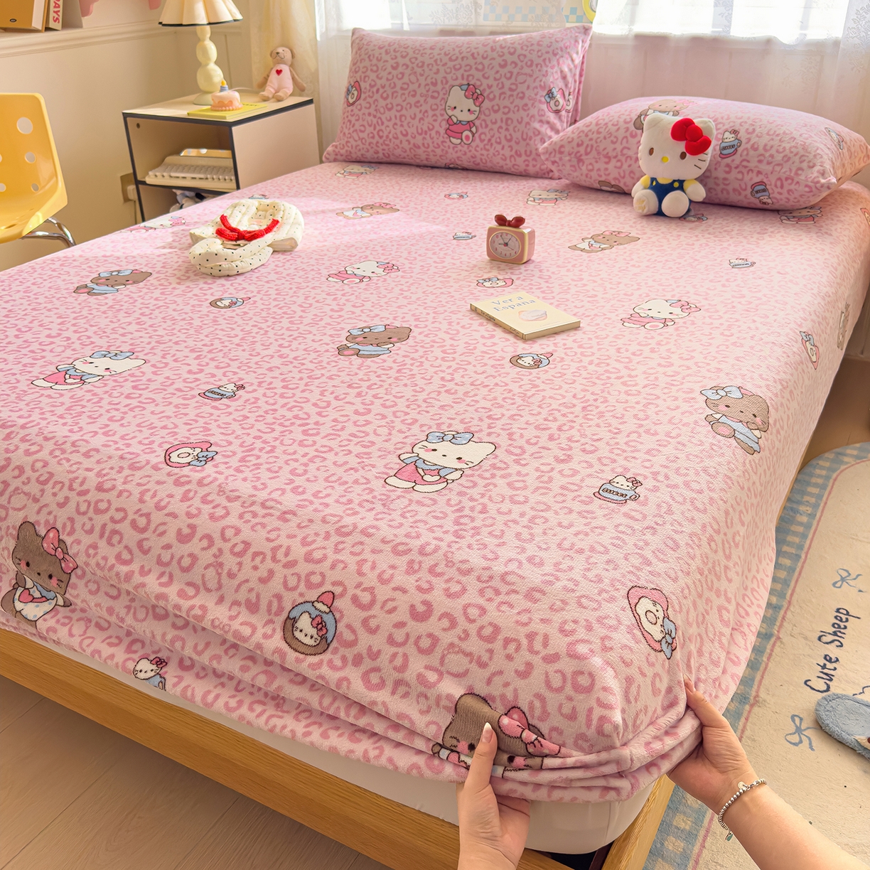 91家纺网 家纺一手货源 找家纺 灿哈家纺 2025新款牛奶绒印花床笠单品床笠床笠单件床笠三件套 小宝贝