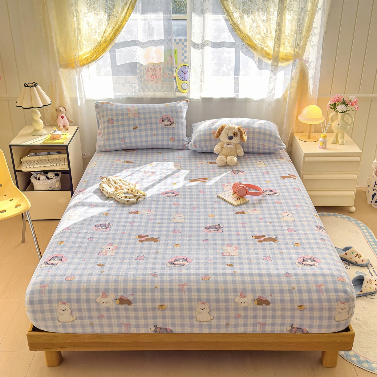 91家纺网 家纺一手货源 找家纺 灿哈家纺 2025新款牛奶绒印花床笠单品床笠床笠单件床笠三件套 格子猫-蓝色