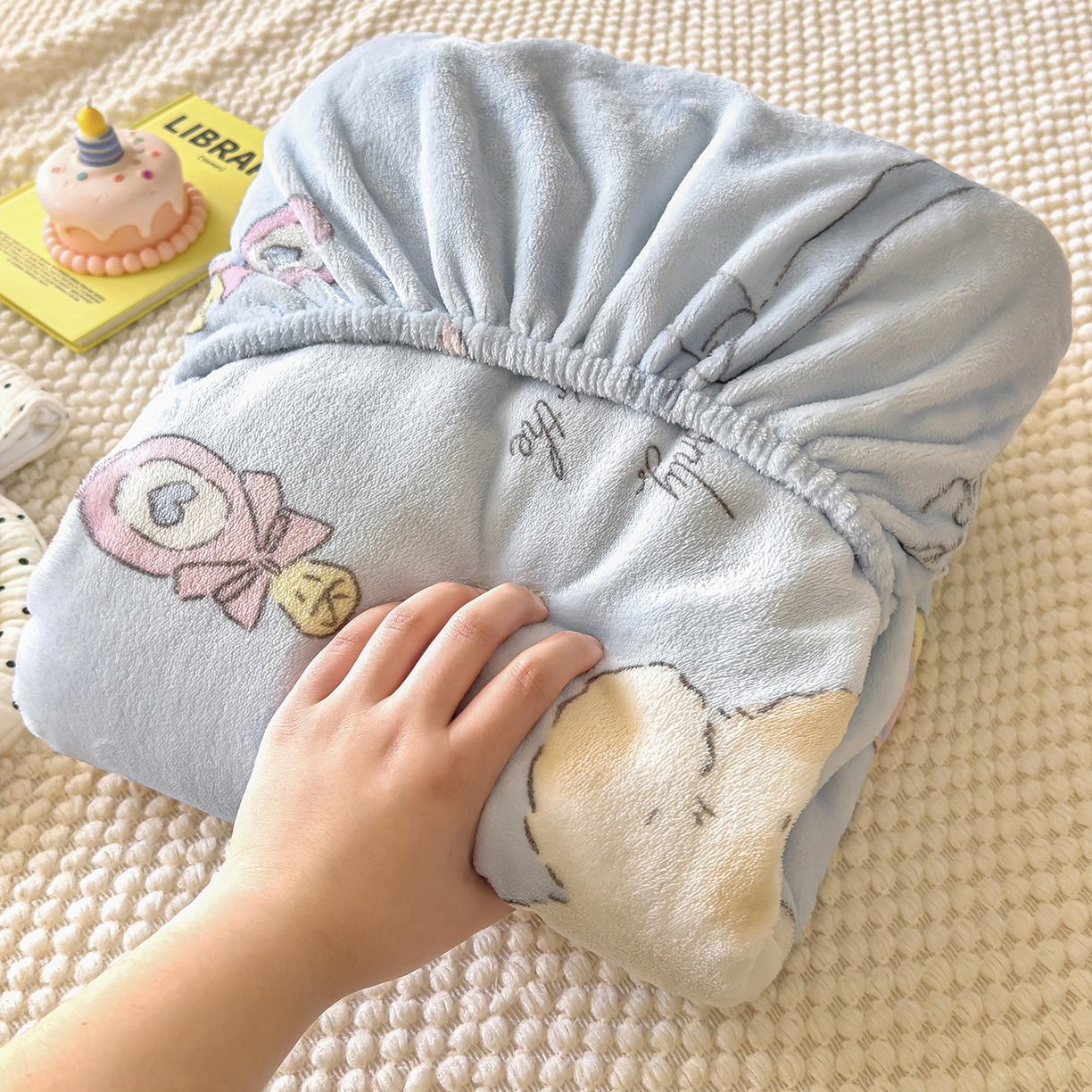 91家纺网 家纺一手货源 找家纺 灿哈家纺 2025新款牛奶绒印花床笠单品床笠床笠单件床笠三件套 后花园