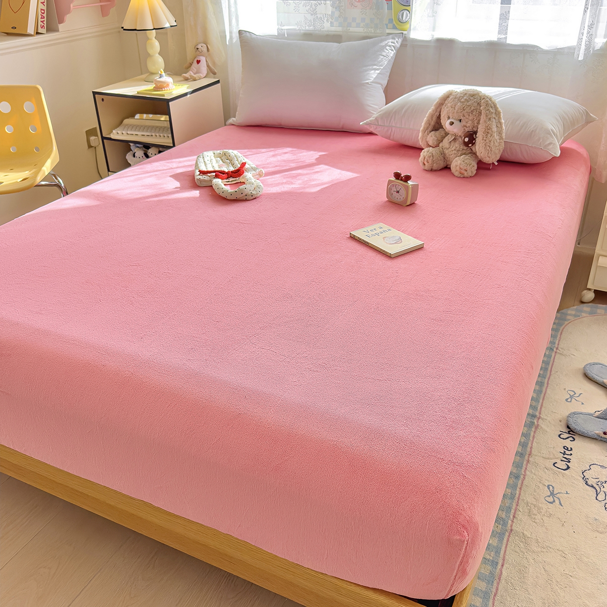 91家纺网 家纺一手货源 找家纺 灿哈家纺 2025新款牛奶绒印花床笠单品床笠床笠单件床笠三件套 深粉