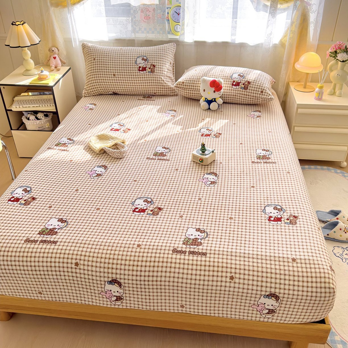 91家纺网 家纺一手货源 找家纺 灿哈家纺 2025新款牛奶绒印花床笠单品床笠床笠单件床笠三件套 格子猫-咖色