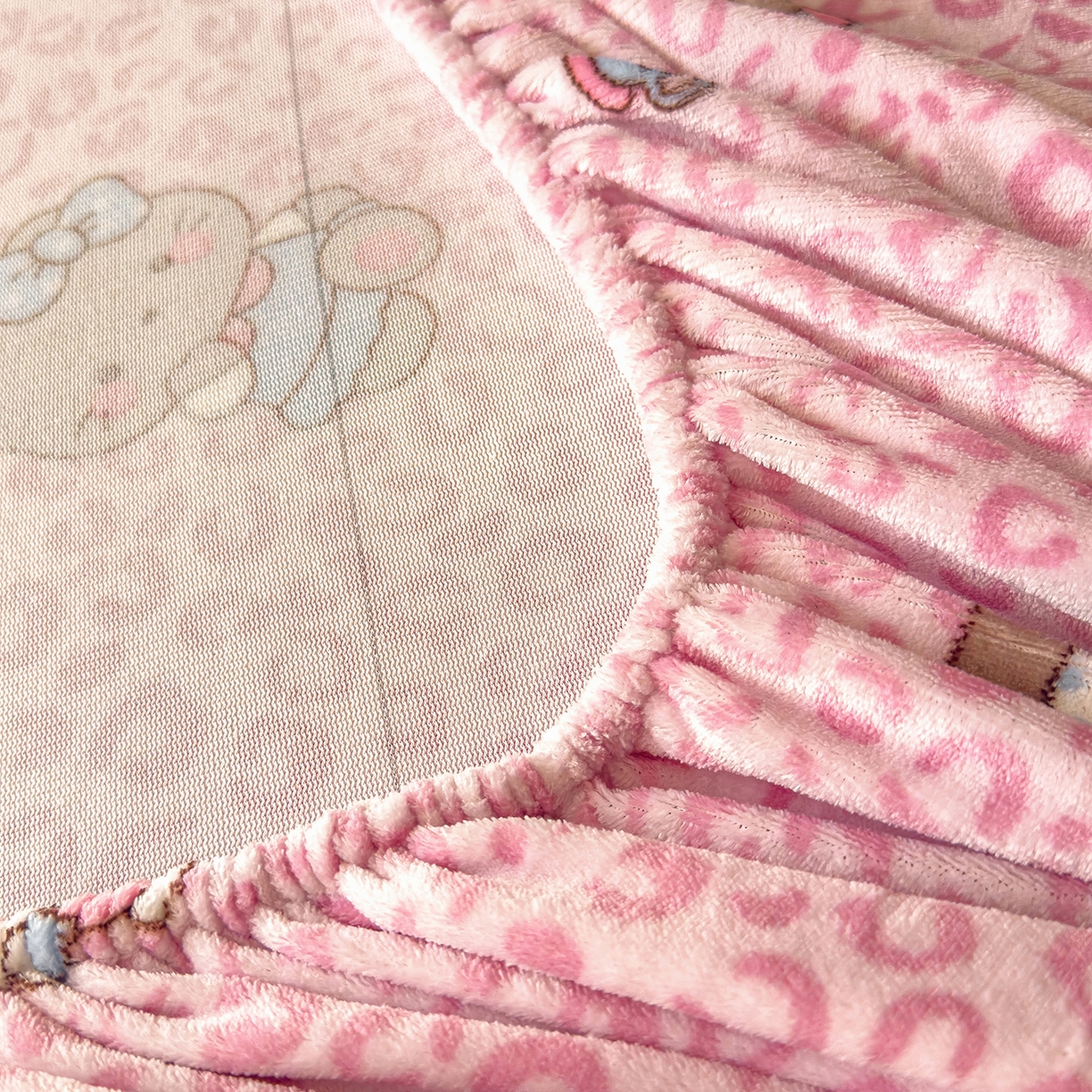 91家纺网 家纺一手货源 找家纺 灿哈家纺 2025新款牛奶绒印花床笠单品床笠床笠单件床笠三件套 小宝贝