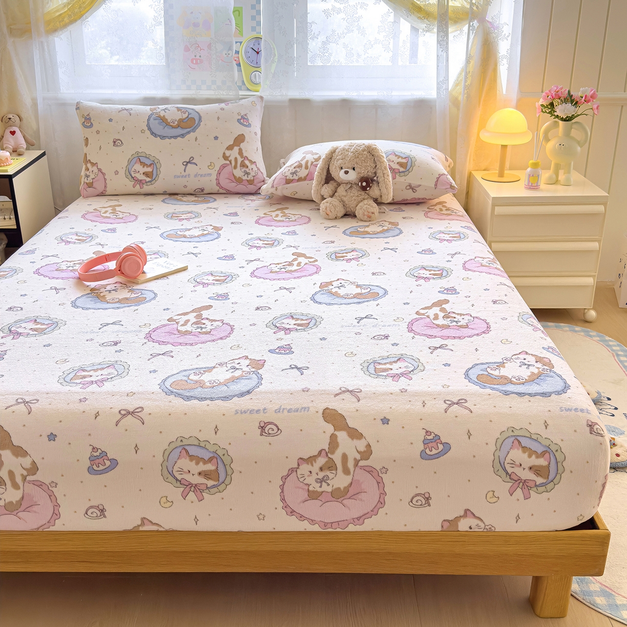 91家纺网 家纺一手货源 找家纺 灿哈家纺 2025新款牛奶绒印花床笠单品床笠床笠单件床笠三件套 哈基米