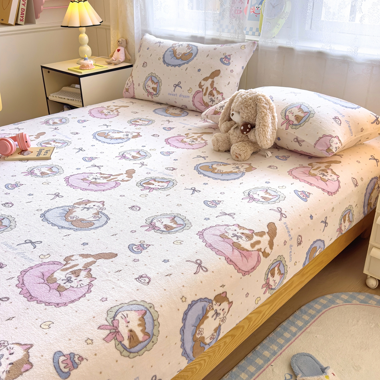 91家纺网 家纺一手货源 找家纺 灿哈家纺 2025新款牛奶绒印花床笠单品床笠床笠单件床笠三件套 哈基米