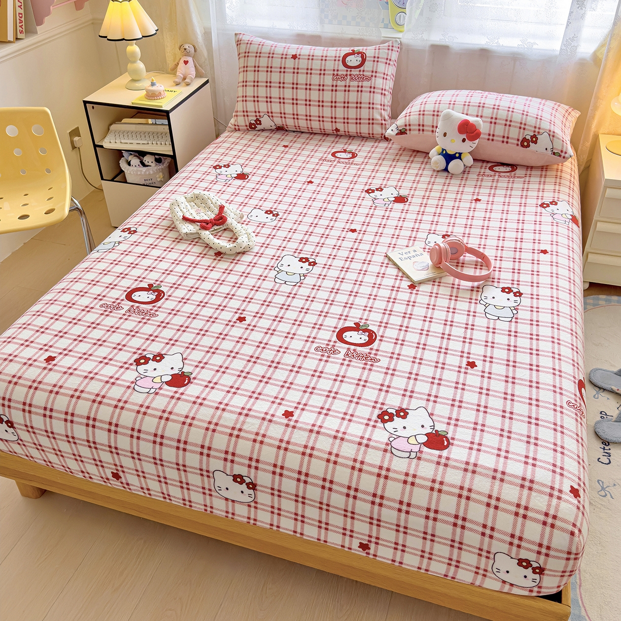 91家纺网 家纺一手货源 找家纺 灿哈家纺 2025新款牛奶绒印花床笠单品床笠床笠单件床笠三件套 格子猫