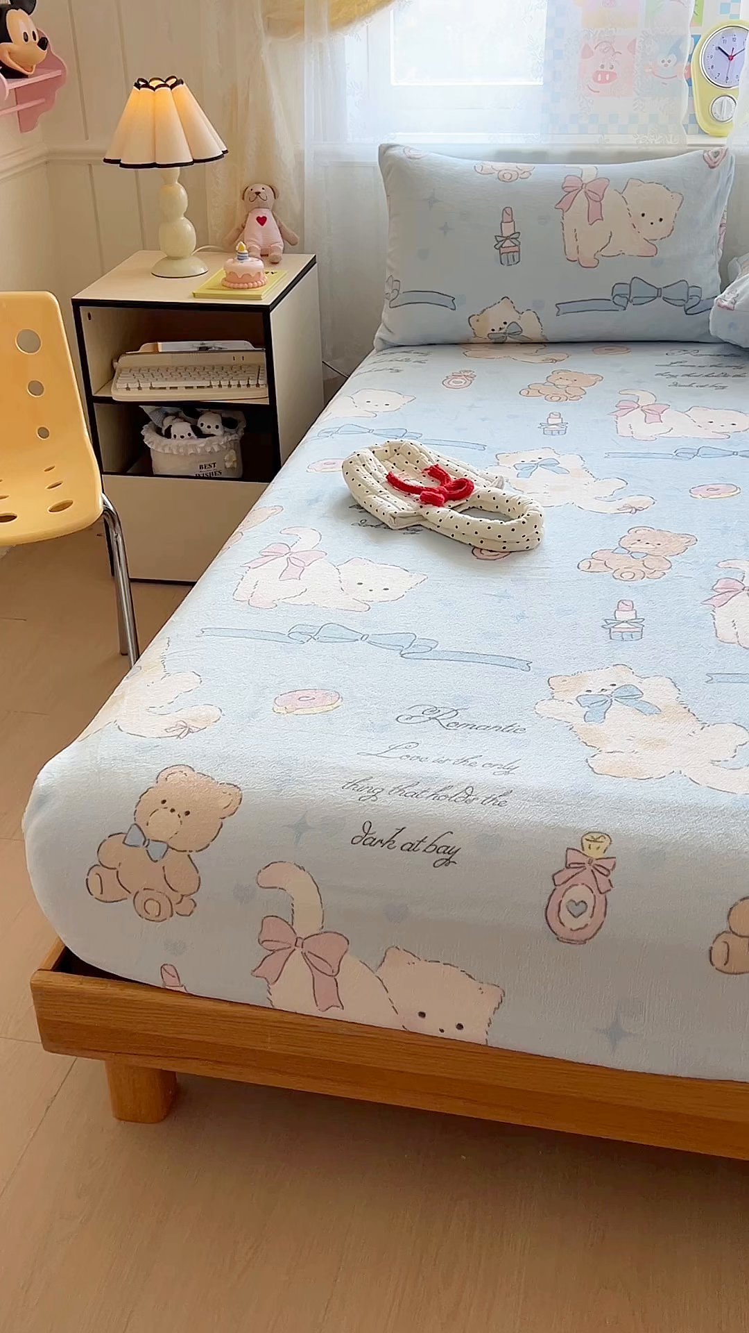 91家纺网 家纺一手货源 找家纺 灿哈家纺 2025新款牛奶绒印花床笠单品床笠床笠单件床笠三件套 后花园