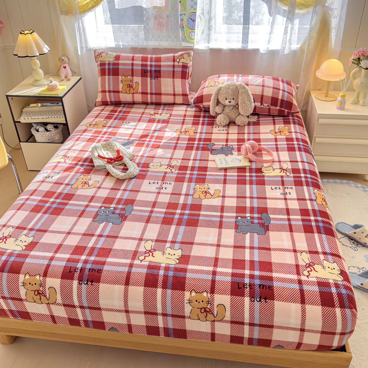 91家纺网 家纺一手货源 找家纺 灿哈家纺 2025新款牛奶绒印花床笠单品床笠床笠单件床笠三件套 可爱猫咪