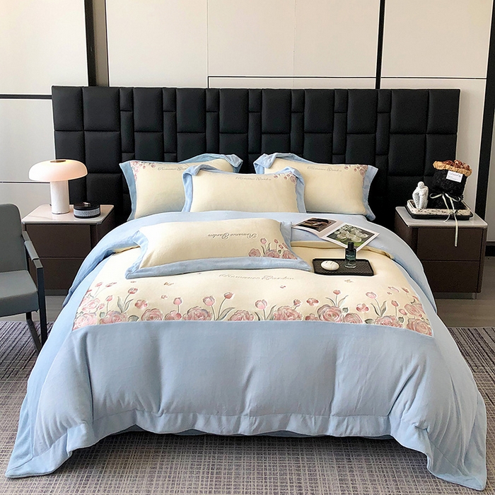 91家纺网 家纺一手货源 找家纺 （总）家居1号家纺 2025新款230克A类全消光牛奶绒四件套-花海