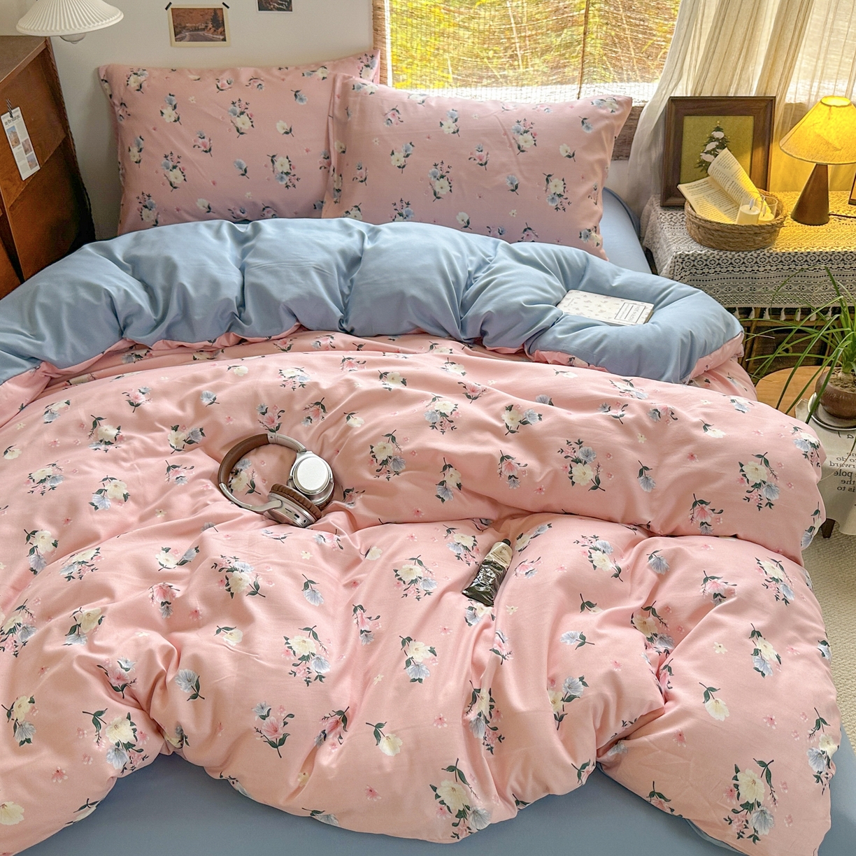 91家纺网 家纺一手货源 找家纺 （总）曼璐家纺 2025新款碎花双拼水洗棉四件套学生宿舍三件套单双人被套和床笠款-床单床笠套件