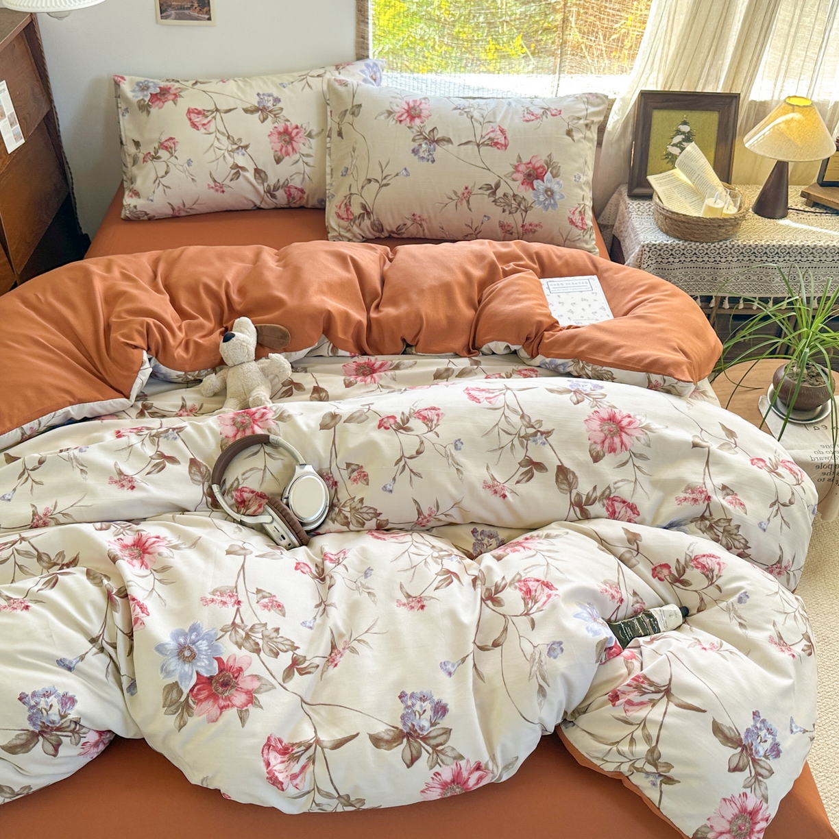 91家纺网 家纺一手货源 找家纺 （总）曼璐家纺 2025新款碎花双拼水洗棉四件套学生宿舍三件套单双人被套和床笠款-床单床笠套件