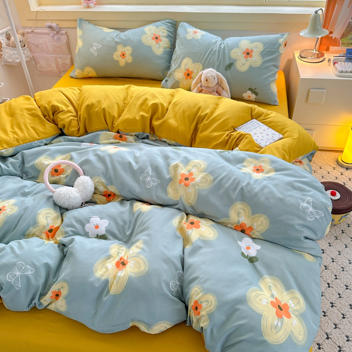 91家纺网 家纺一手货源 找家纺 曼璐家纺 2025新款碎花双拼水洗棉四件套学生宿舍三件套单双人被套和床笠款-床单床笠套件 闭月羞花