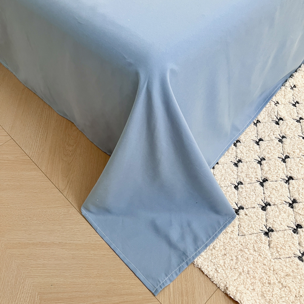 91家纺网 家纺一手货源 找家纺 曼璐家纺 2025新款碎花双拼水洗棉四件套学生宿舍三件套单双人被套和床笠款-床单床笠套件 旺仔